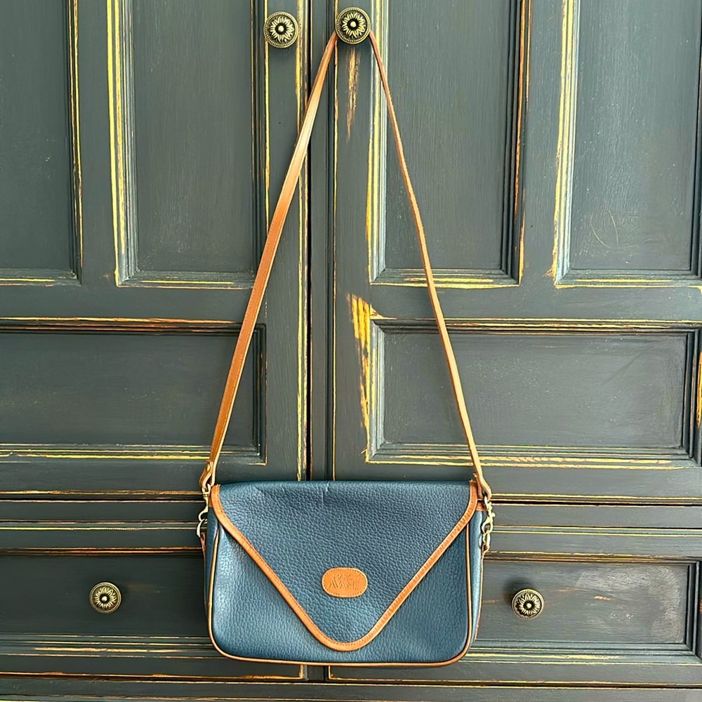 VINTAGE Marco Avane Leather Crossbody